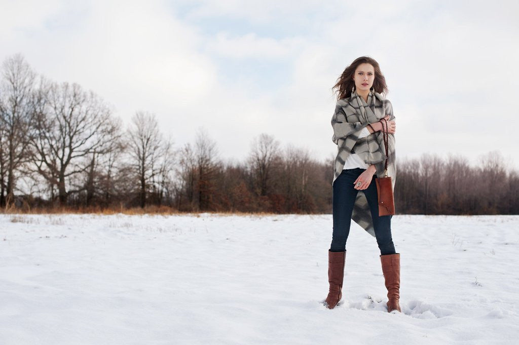Travel with stylish leather bags