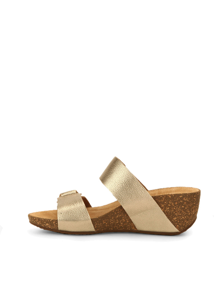 Temira East Golden Wedges