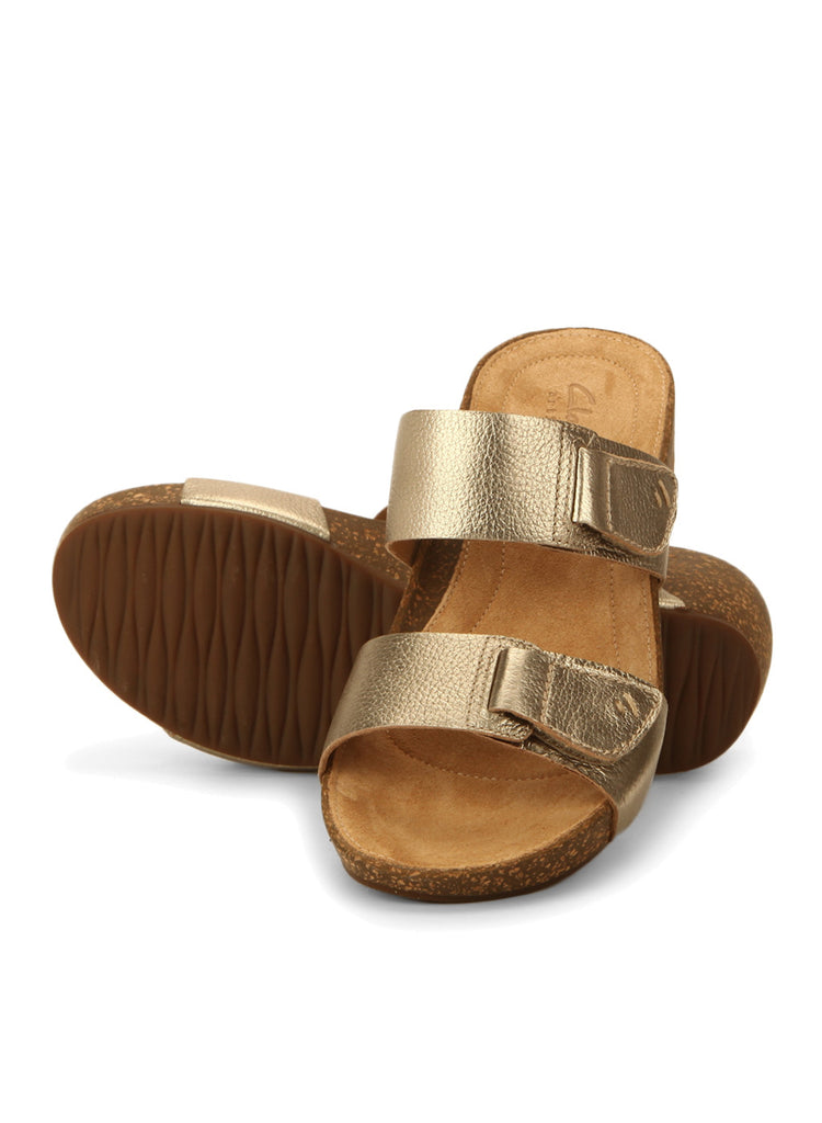 Temira East Golden Wedges